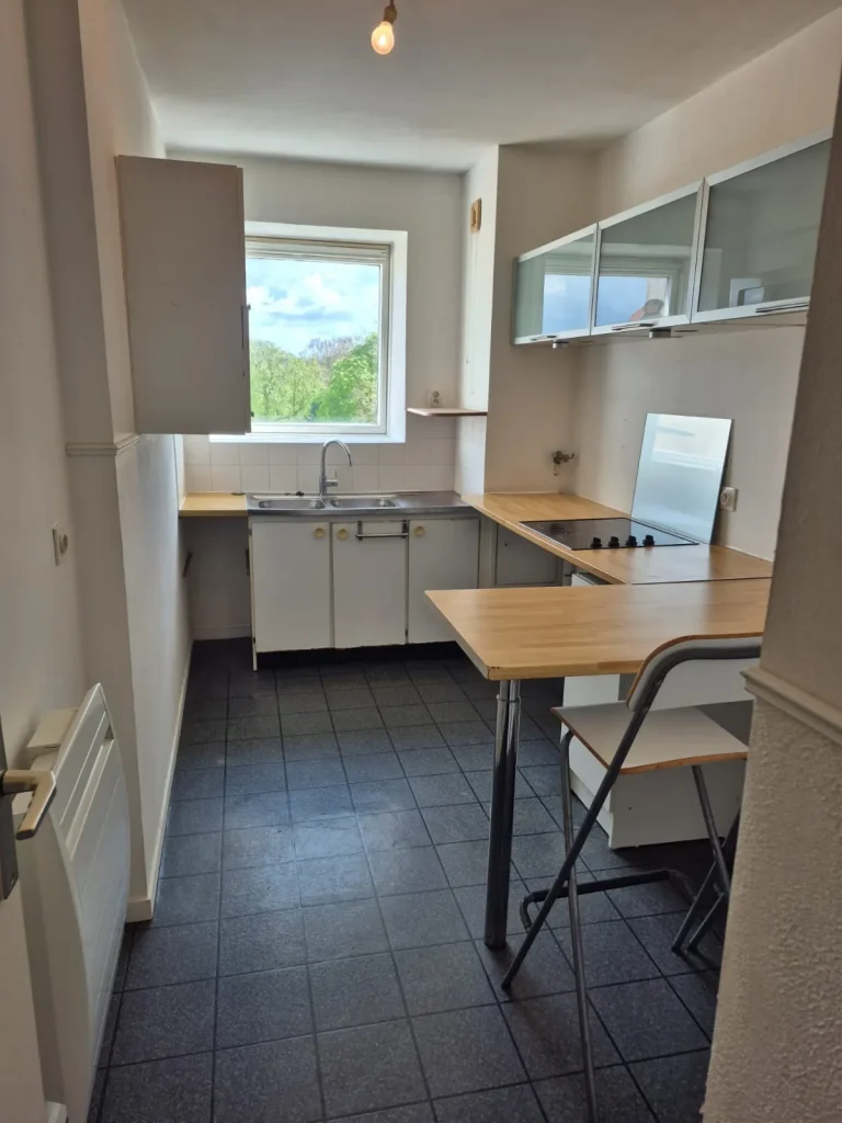VILLEPREUX – APPARTEMENT T2 AVEC BALCON